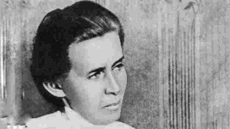 Як Леся Українка писала про кохання: 15 найбільш щемких цитат