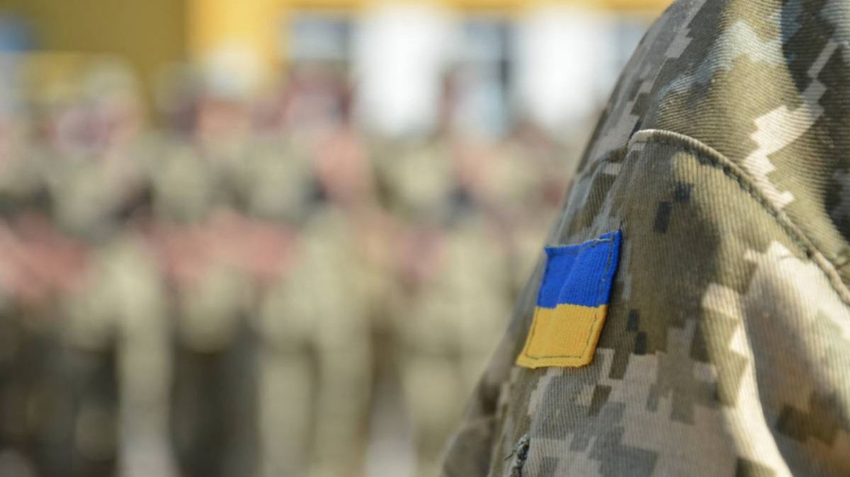 Військовий чи воєнний: яка різниця між цими словами і коли їх правильно вживати