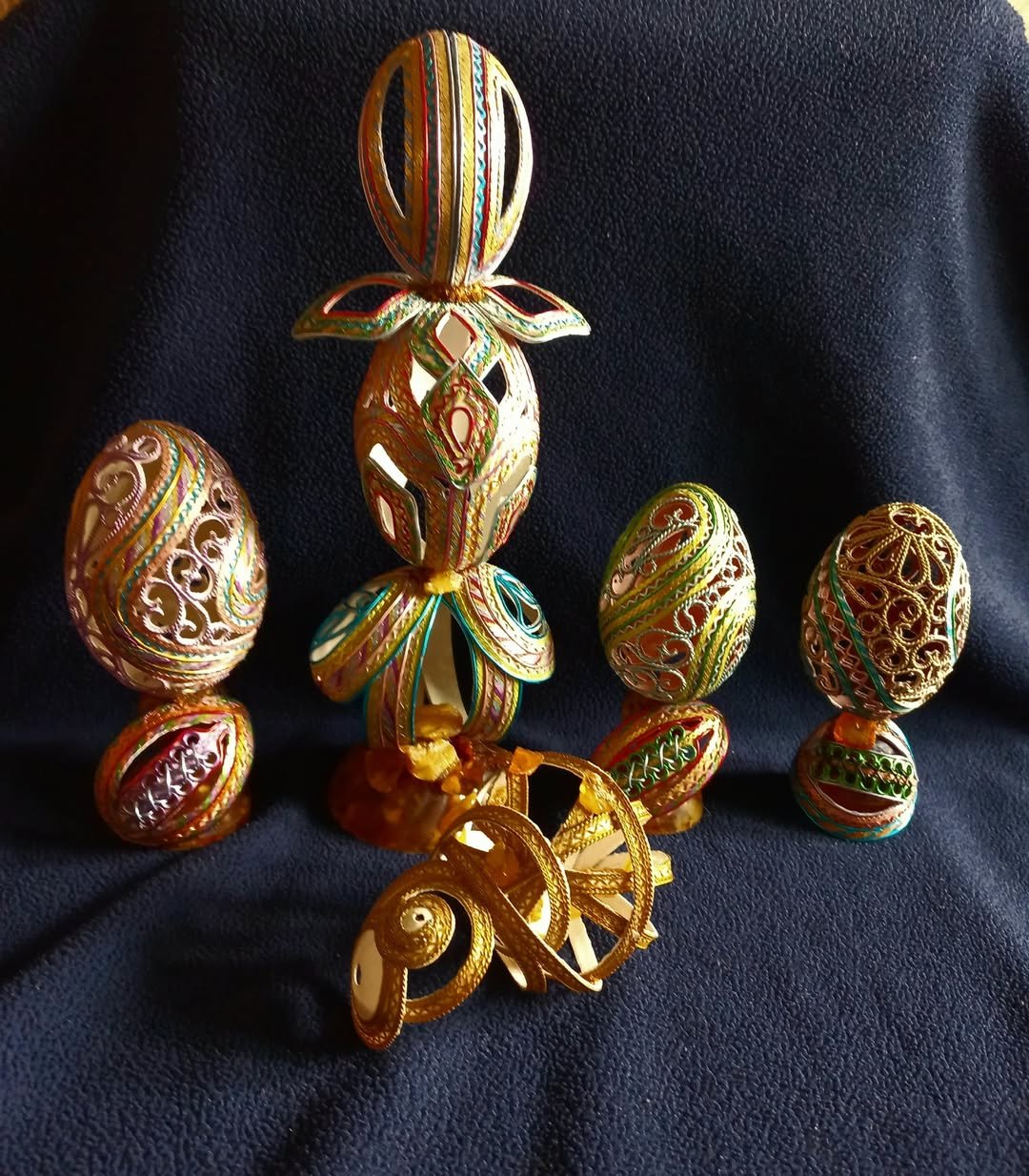 Анатолій Бойко використовував алмазне свердло для створення орнаментів (фото з фейсбук-сторінки)