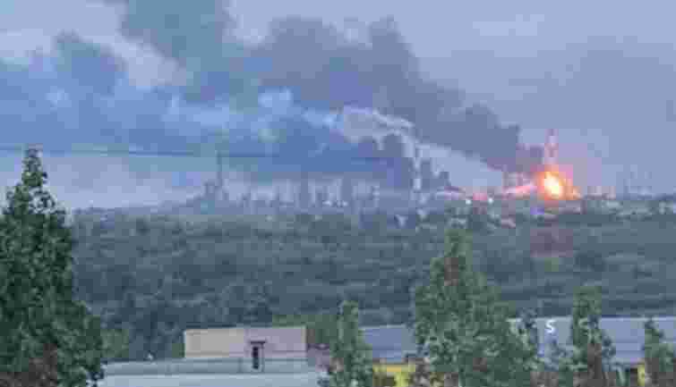 Внаслідок атаки безпілотників на російському НПЗ в Самарській області виникла пожежа