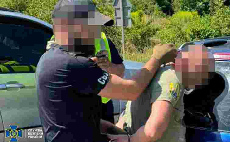 СБУ затримала голову громадської організації з Львівщини за переправлення ухилянтів