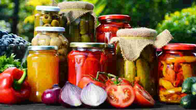 Тільки в ці дати: коли потрібно займатися консервацією за місячним календарем