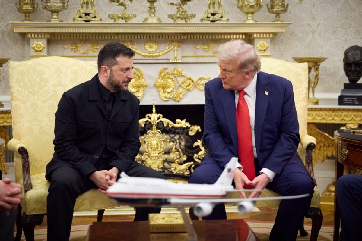 Зеленський у Вашингтоні передав Трампу подарунок від українського сержанта 