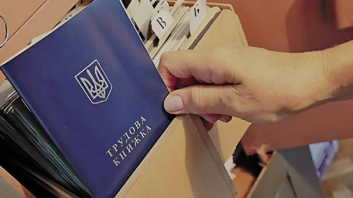 У Києві екскерівництво пологового розтратило 4,5 млн грн на фіктивному працевлаштуванні 