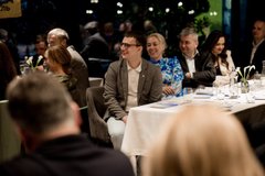 Мамин блогер, татів бізнесмен