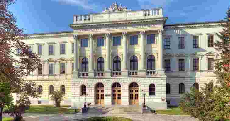 Львівські університети стали найпопулярнішими ВНЗ серед вступників на магістратуру