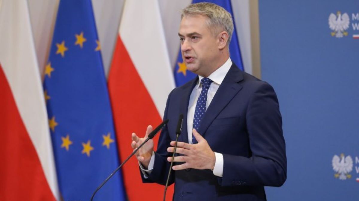 Польський міністр заявив про загрозу припинення фінансування Starlink в Україні