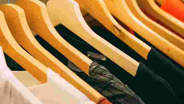 Завжди буде приємний та свіжий аромат: як зробити ароматизатор для шафи власноруч