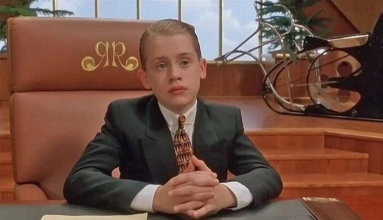 Улюблена кінодитина 90-х: шість найкращих ролей Маколея Калкіна