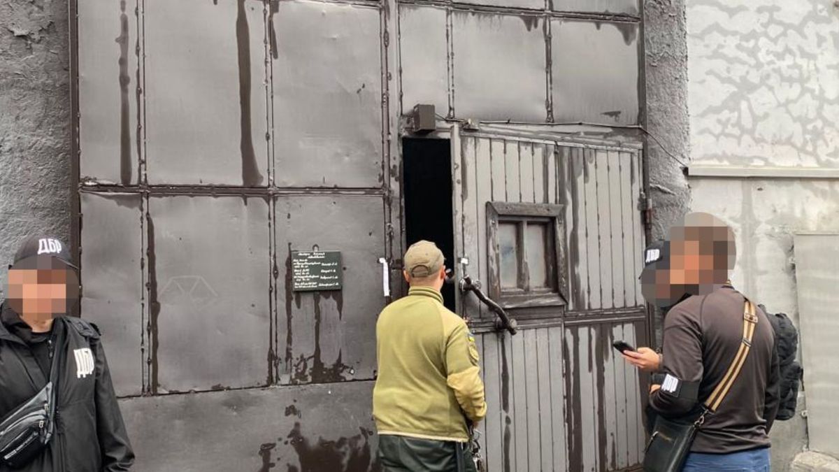 На Харківщині за підозрою в катуванні в'язнів затримали керівників виправної колонії 