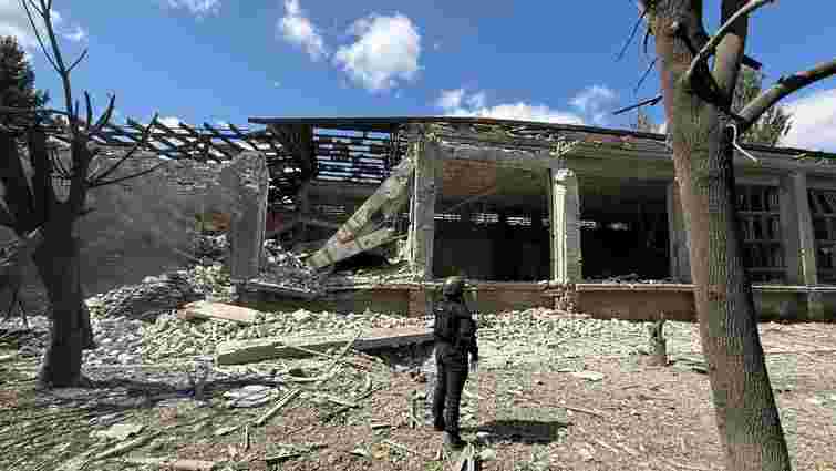 На Донеччині внаслідок російського обстрілу під землею опинилися 150 шахтарів