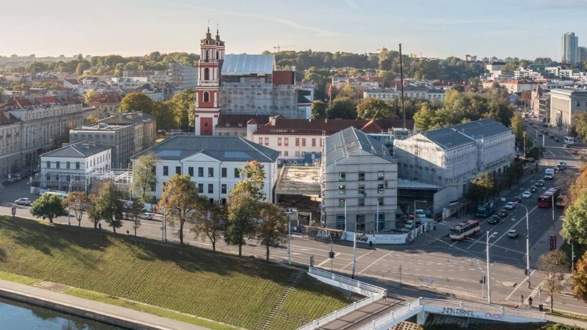 У Вільнюсі стару лікарню перетворили на культурний та освітній комплекс 