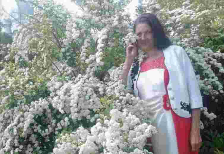 На Тернопільщині понад два тижні розшукують 46-річну жінку