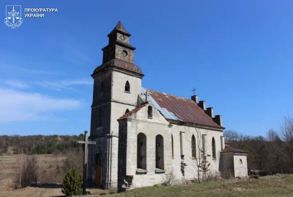 Неоготичний костел початку ХХ ст. на Львівщині повернули у власність громади
