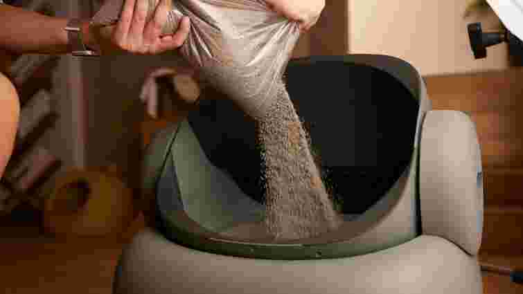 Усе для комфорту вашого котика: як часто потрібно міняти наповнювач лотка