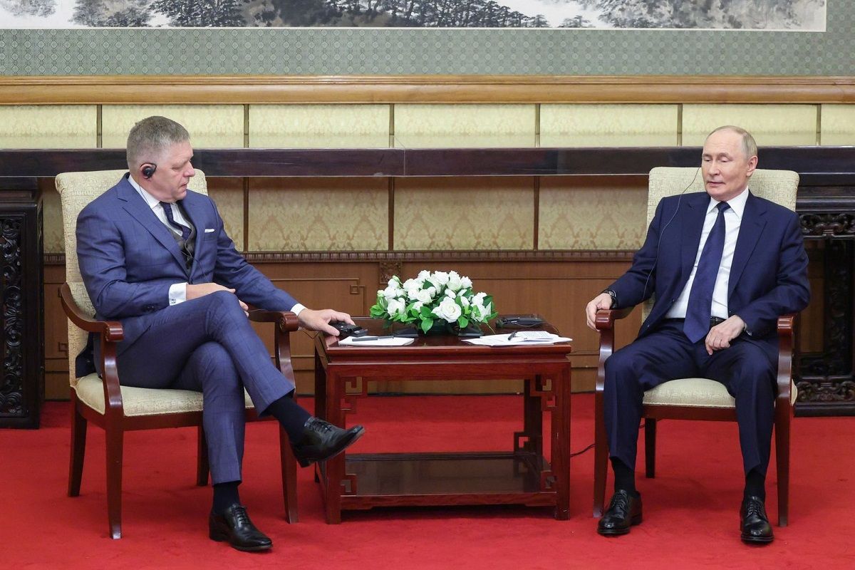 Фіцо пообіцяв Путіну обговорити зі Зеленським удари по енергетиці РФ

