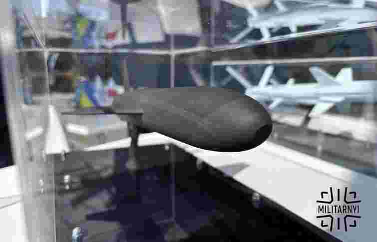 «Укроборонпром» представив оновлений дрон-камікадзе «Паляниця»