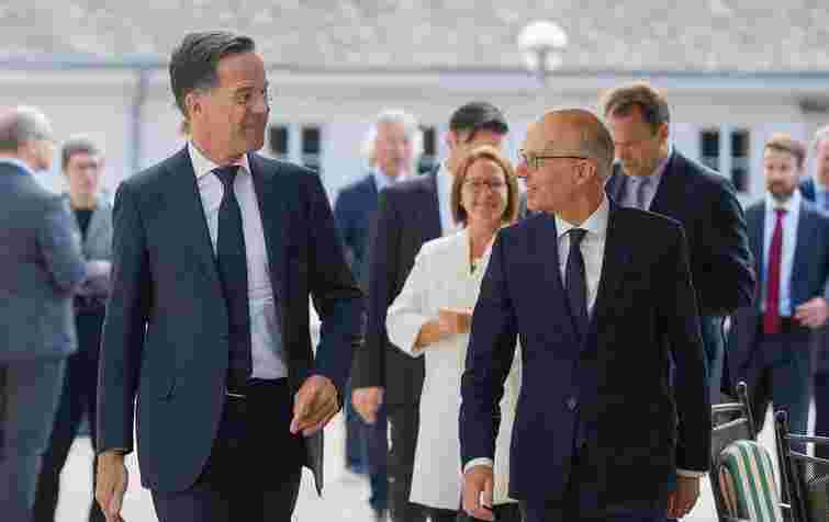 Люксембург долучиться до закупівлі американської зброї для України