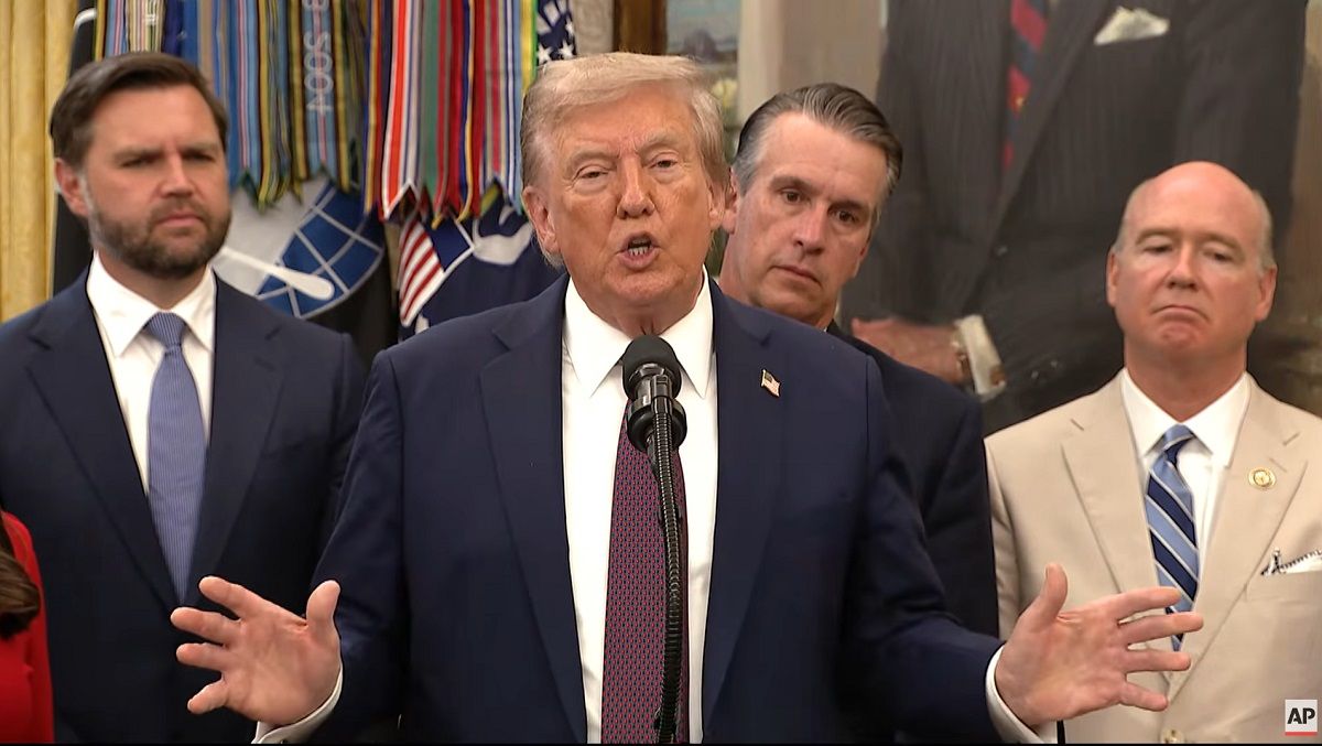Трамп звинуватив Китай, Росію та КНДР у змові проти США