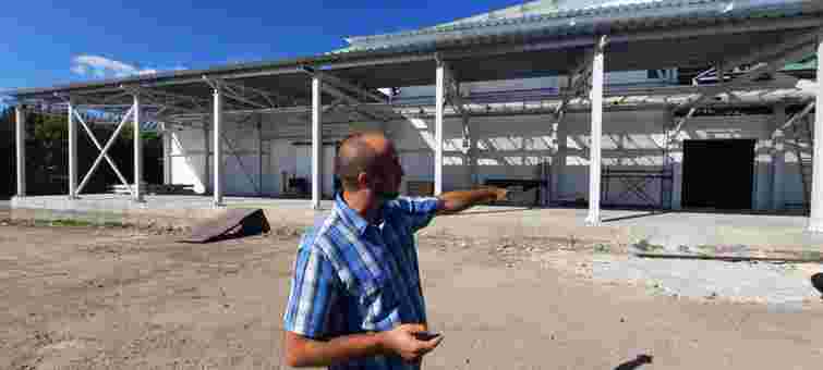 На Тернопільщині будують цех для зберігання ягід площею майже 650 м²