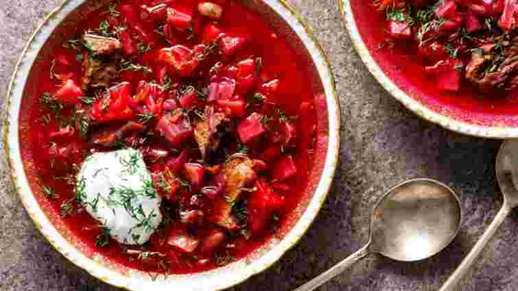 Секрет ідеального смаку: навіщо додавати цукор в борщ і коли це треба робити