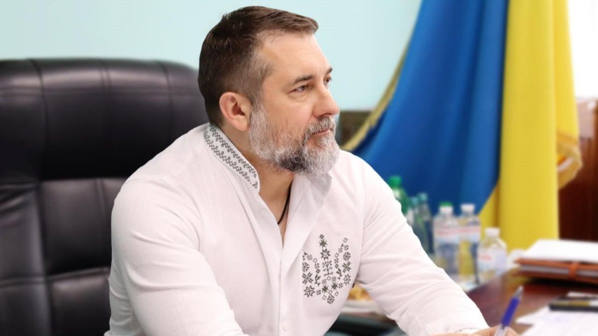Суд арештував чотири квартири і Porsche співмешканки Сергія Гайдая