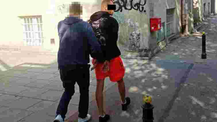 У Варшаві через національність побили трьох українців