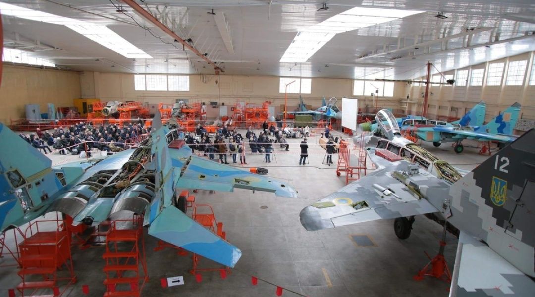 Фото «Укроборонпрому», азербайджанські МіГ-29 на капітальному ремонті в ЛДАРЗ у січні 2022 року