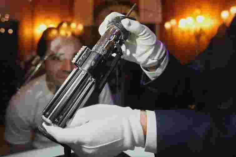 Світловий меч Дарта Вейдера продали на аукціоні за понад 3,6 млн доларів