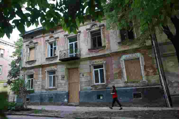 Міська рада розірве договір на ремонт двох будинків із компанією 21-річної львівʼянки