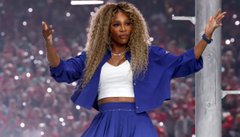 Рекордні титули, численні романи і препарати для схуднення