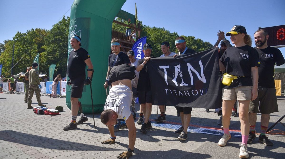 Благодійний забіг з перешкодами Kordon Race біля Львова зібрав понад 400 учасників