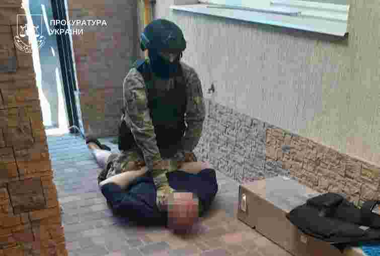 СБУ затримала «смотрящего» за Коломиєю та групу рекетирів з різних міст України