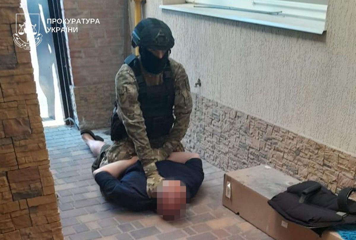 СБУ затримала «смотрящего» за Коломиєю та групу рекетирів з різних міст України