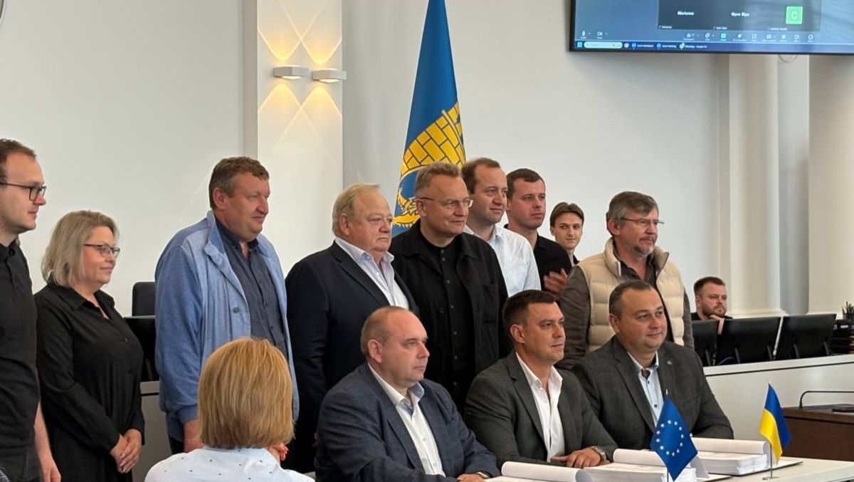 Угоду з ПІБ підписали у Львіський міській раді. Фото ZAXID.NET