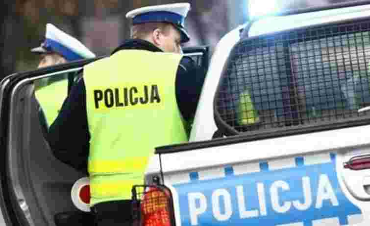 На підприємстві у Польщі колега побила українку через національність