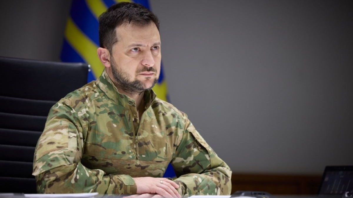 Україна запровадила нові персональні санкції проти людей та компаній, які підтримують росіян
