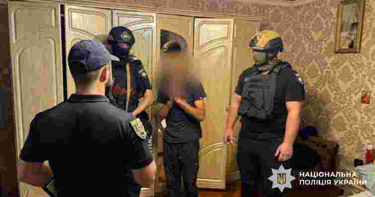 На Закарпатті викрили групу наркодилерів із щомісячним прибутком в 1 млн грн