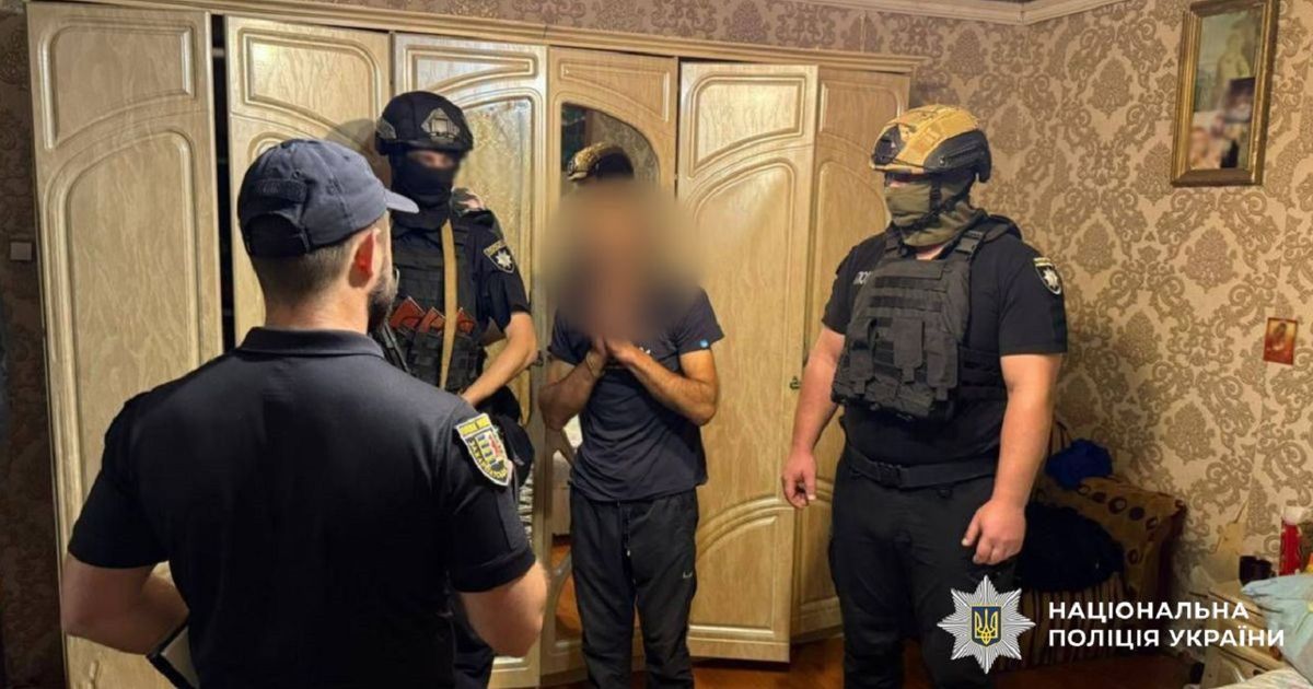 На Закарпатті викрили групу наркодилерів із щомісячним прибутком в 1 млн грн