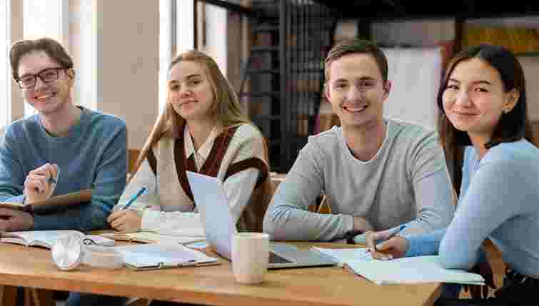 Лідери та аутсайдери: рейтинг областей за результатами НМТ-2025