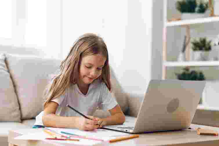 Вибір школи за кордоном: головні нюанси, які варто знати українцям
