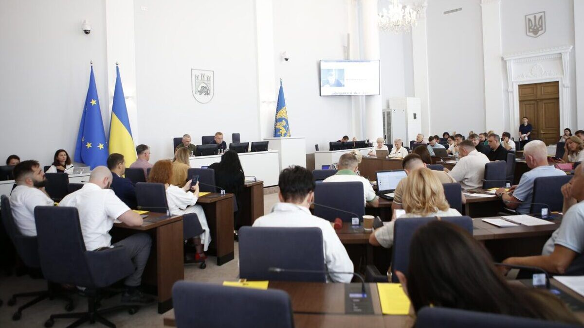 Депутати ЛМР не змогли виділити 12 млн грн на власну діяльність