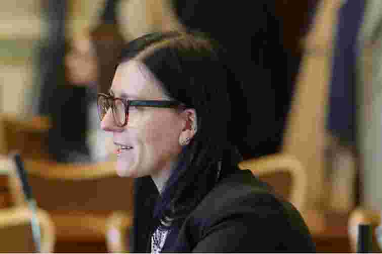 Депутатку з Гданська відсторонили через образи таксиста з України