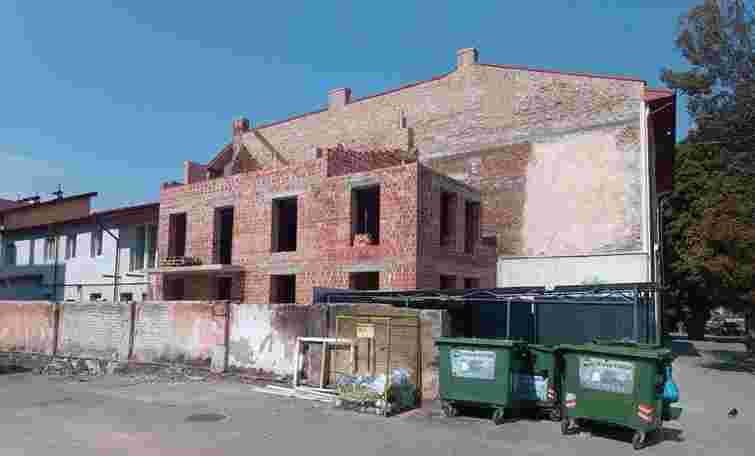 У Львові квартиру незаконно розбудували до масштабів будинку