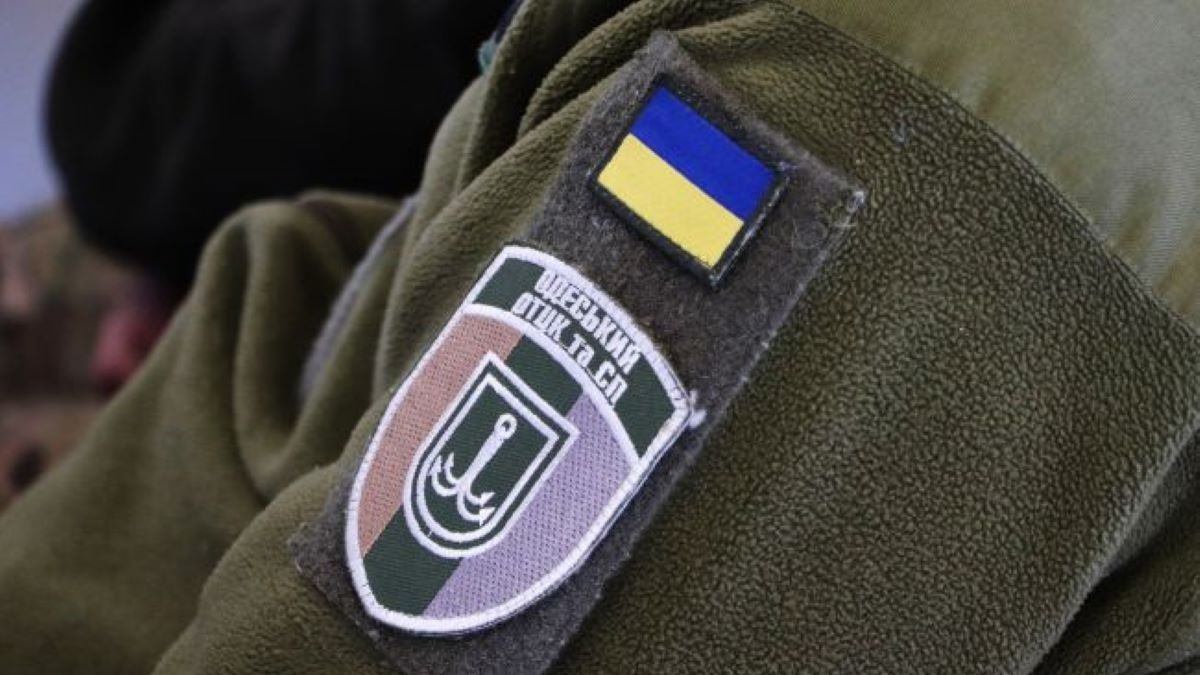 В Одесі чоловік напав з ножем на військового ТЦК під час перевірки документів
