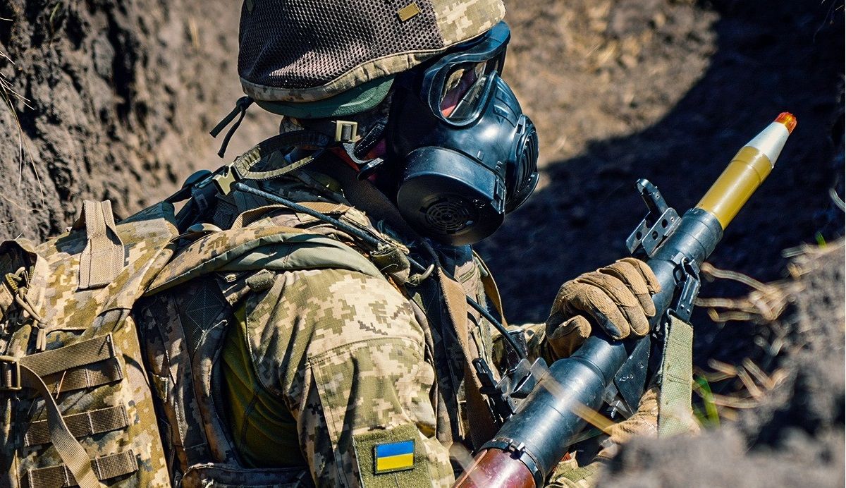 Українці старше 60 років можуть піти на військову службу за контрактом