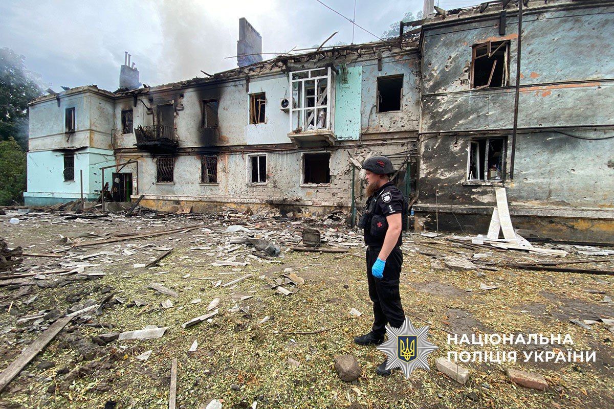 Росіяни атакували авіабомбою житловий сектор Костянтинівки, загинули п'ятеро людей