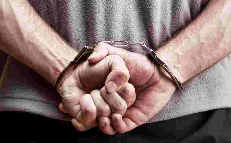 Закарпатець отримав 6 років в’язниці за зґвалтування матері