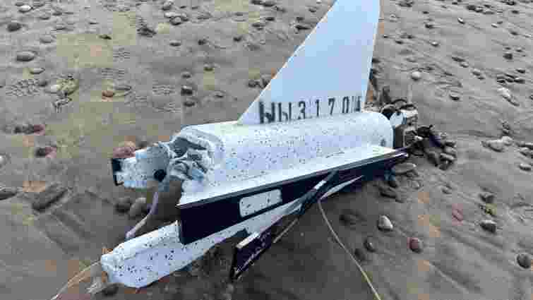 У Латвії на пляжі виявили уламок російського безпілотника