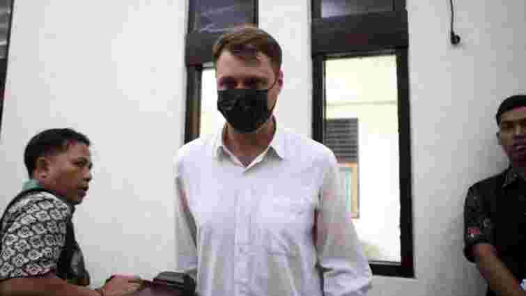 В Індонезії українця засудили до довічного ув'язнення за виробництво наркотиків